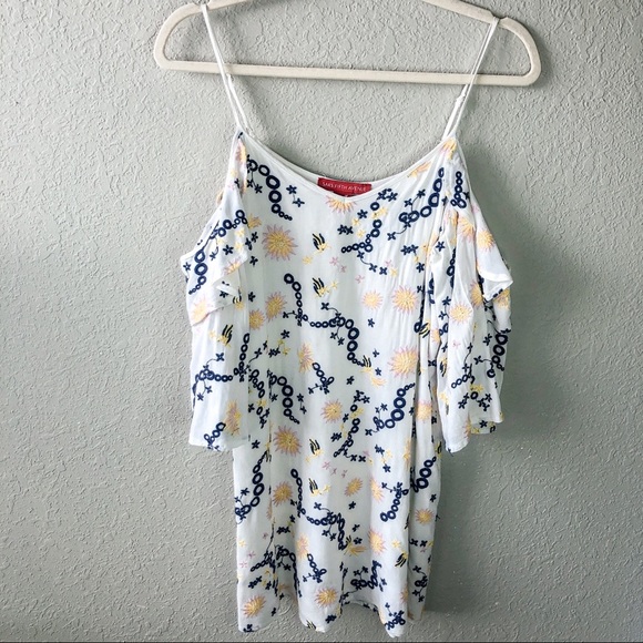 Saks Fifth Avenue Floral Embroidered Cold Shoulder Top Size XS Girly Feminine - Picture 1 of 7